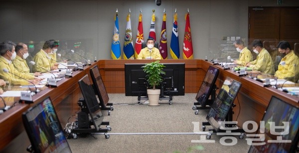 서욱 국방부 장관, 군 코로나19 대응 집중 점검(사진=국방부)