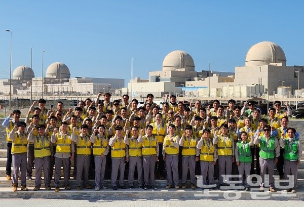 이재용 삼성전자 회장, 아랍에미리트 아부다비 알 다프라州에 위치한 바라카 원자력 발전소 건설 현장 방문(사진=삼성전자)