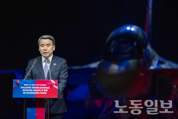 이종섭 장관, 한국항공우주산업(KAI)에서 열린 FA-50 GF 전투기 최초 출고식 행사 참석(사진=국방부)