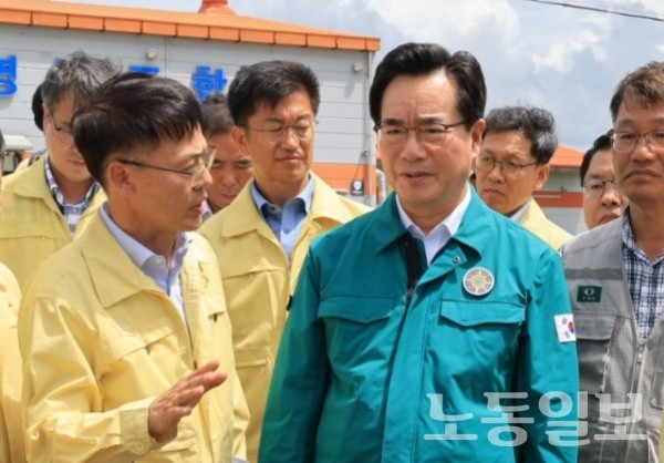 정황근 장관, 전북 김제 충남 부여 집중호우 피해지역 점검 나서(사진=농림축산식품부)